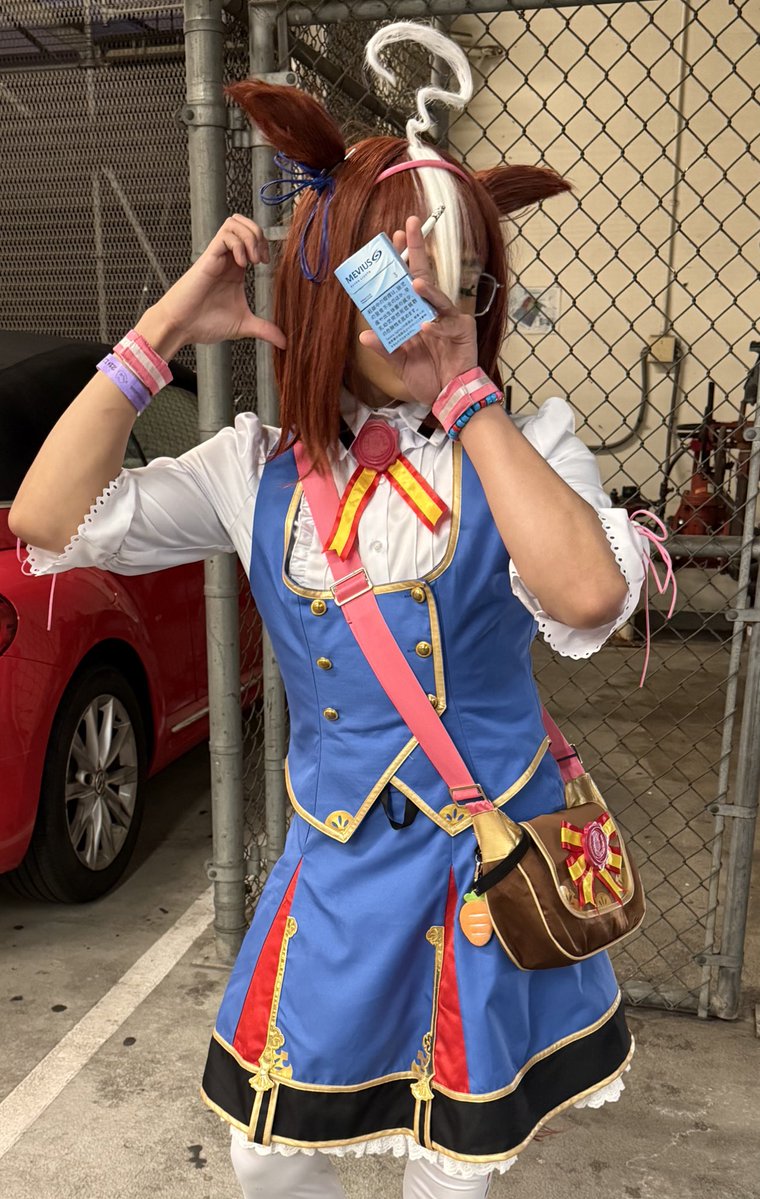 Jalpico's tweet photo. Forgot to share earlier but I asked the producer of smoking behind the supermarket with you during their panel if they smoke and what brand and they showed me their personal pack and gifted it to me 🥹 #AX #Animeexpo https://t.co/90bI9I30qw
