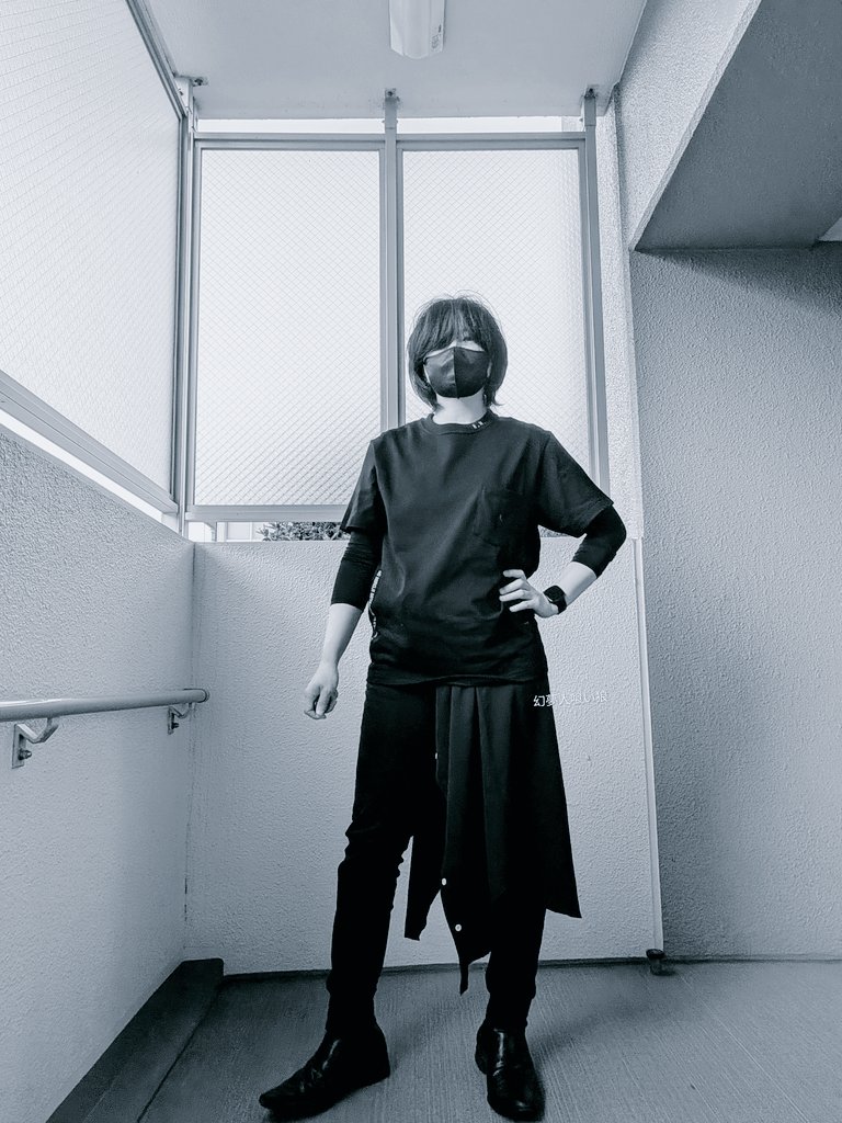 HITKUIWolf's tweet photo. 今日の病院コーデ
NハリTシャツ 
生地に厚みはあるものの
通気性があって
着心地がよい。
買ってくれたパートナーに感謝
#宮本浩次 https://t.co/sr50dRzsye