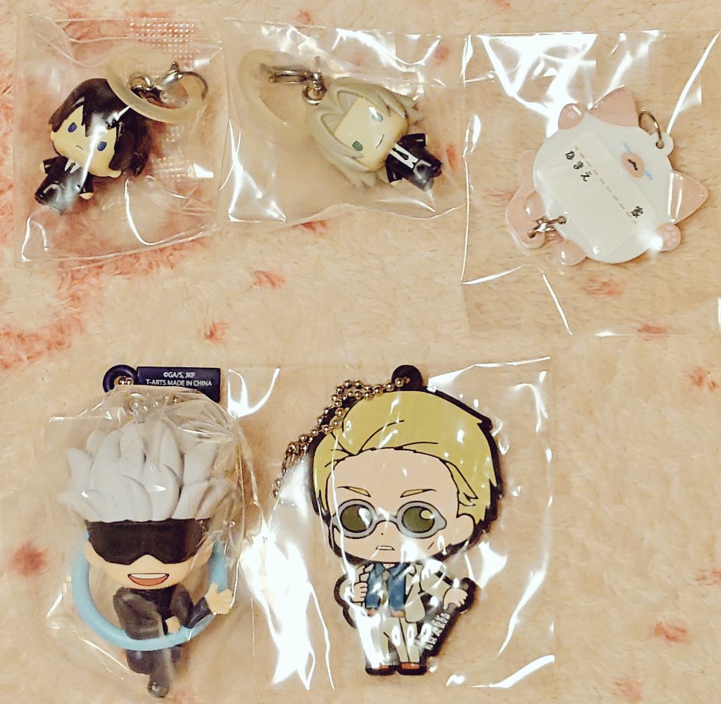 3kurube's tweet photo. 【交換 譲渡】ガチャ カプセルトイ 

譲≫①しっぽふりふり おにゃまえちゃーむ:しゃむ
②呪術廻戦 こんにち輪:五条 悟、ラバマス:七海 健人
③REBORN めじるしアクセサリー:雲雀 恭弥、獄寺 隼人

求≫①各定価+送料
②画像2/固定ツイ/他ツイ参照
※リボーン めじるしアクセは2点纏めて取引のみ https://t.co/3EGOOPzc3E