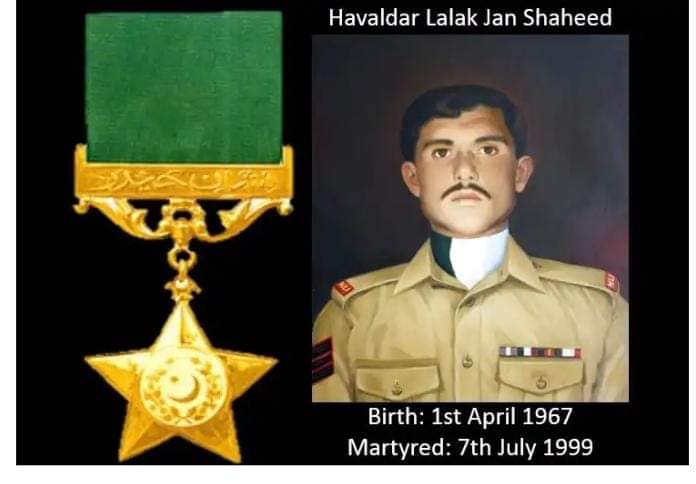 ShahzaibMalikPK's tweet photo. #HavildarLalakJanShaheed (Nishan-e-Haider)
He is the Hero of 1999 Kargar War &amp; He was the bravest partner of #CaptainKarnalSherKhanShaheed in this War. He got SHAHADAT on 7 July 1999. Today his Shahadat anniversary. Stay blessed in Jannah,
Ameen! https://t.co/jsEEvld577