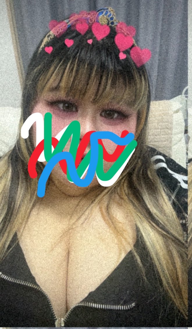 HIBIMOMO2's tweet photo. 今日、お仕事待機時間長いからみんな、話しかけて🥺

みんなもお仕事かぁ☁️

#ぽっちゃり女子
#みけぽ
#ぽっちゃり好き男子と繋がりたい
#ぽっちゃ専男子と繋がりたい
#デブ専男子と繋がりたい https://t.co/QlSNJp3WbB