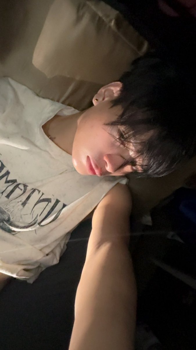 asian_twinkguy's tweet photo. 🤫💦
Dm me https://t.co/fJqvavNef3