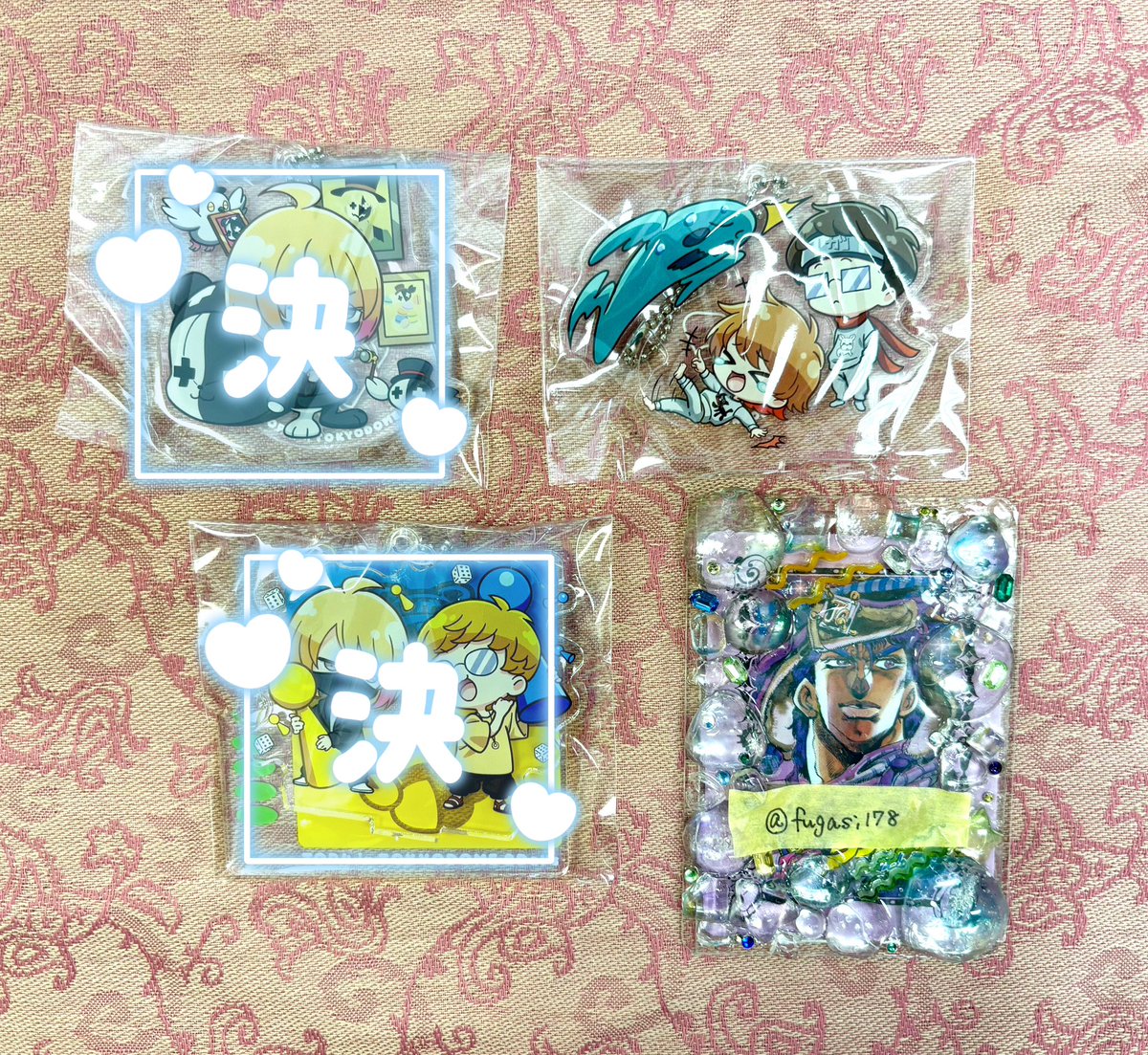 fugasi178's tweet photo. 【交換】TOP4 in TOKYO DOME 2Days　アクキースタンドコレクション

譲）画像2枚目

求）画像1枚目 赤丸

郵送での交換希望
検索からもお気軽にお声かけ下さい🌸 https://t.co/yDLahUMkiq