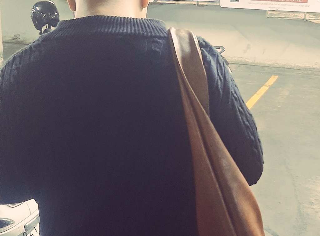iceteh_'s tweet photo. nyemangatin buat daftar student exchange, nganterin dan nemenin proses bikin paspor, ngeluangin waktu padahal dia juga sibuk dan banyak pikiran, etc..

little did he know, i appreciate those a lot and i love him more than he thinks https://t.co/gJ8x3wIMss