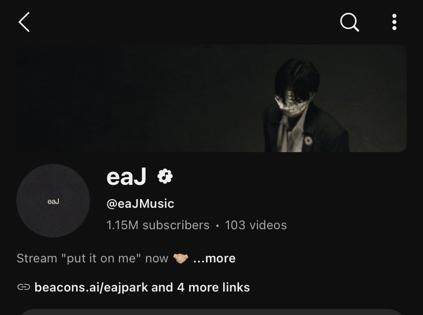 eaJ_TEAM's tweet photo. The profile pictures have changed. Spotify has a new look.
The bio now simply says:

“soon.”

No further explanation. We don’t know what’s coming yet. But we have a feeling, it's getting closer. 🤍

#eaJ #eaJPark https://t.co/5qn8WeeeOR