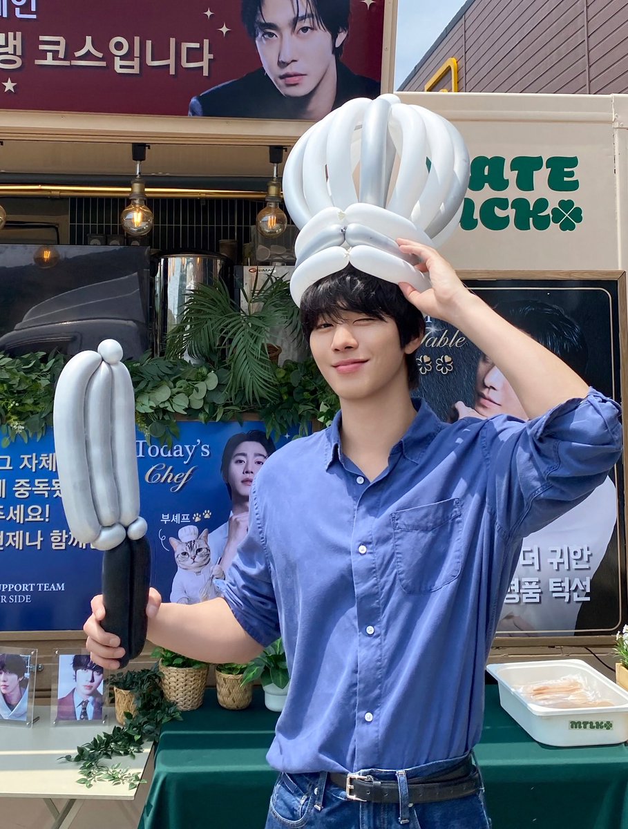 impaulpen's tweet photo. 미션 성공! 👨‍🍳🤍✨
우리 셰프님, 감사합니다.
덕분에 오늘도 정말 행복합니다. ☺️🤍

#ahstaiwansupportteam 
#安孝燮台灣應援團
#안효섭 #AhnHyoSeop #安孝燮 https://t.co/eNGfZUqGdQ