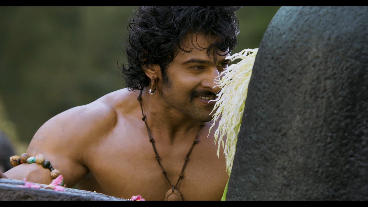 PrabhasNetwork_'s tweet photo. The Epic - Sivuni Aana 🙌🙏❤️‍🔥

Every Frame is a Wallpaper. Every Second is a Masterpiece. Every Beat is Goosebumps. This isn't just a Song - it's Cinema at its absolute Peak. 🔥❤️‍🔥

#Prabhas #Baahubali 🧎‍♂️🙏 https://t.co/4InTgVqNPG