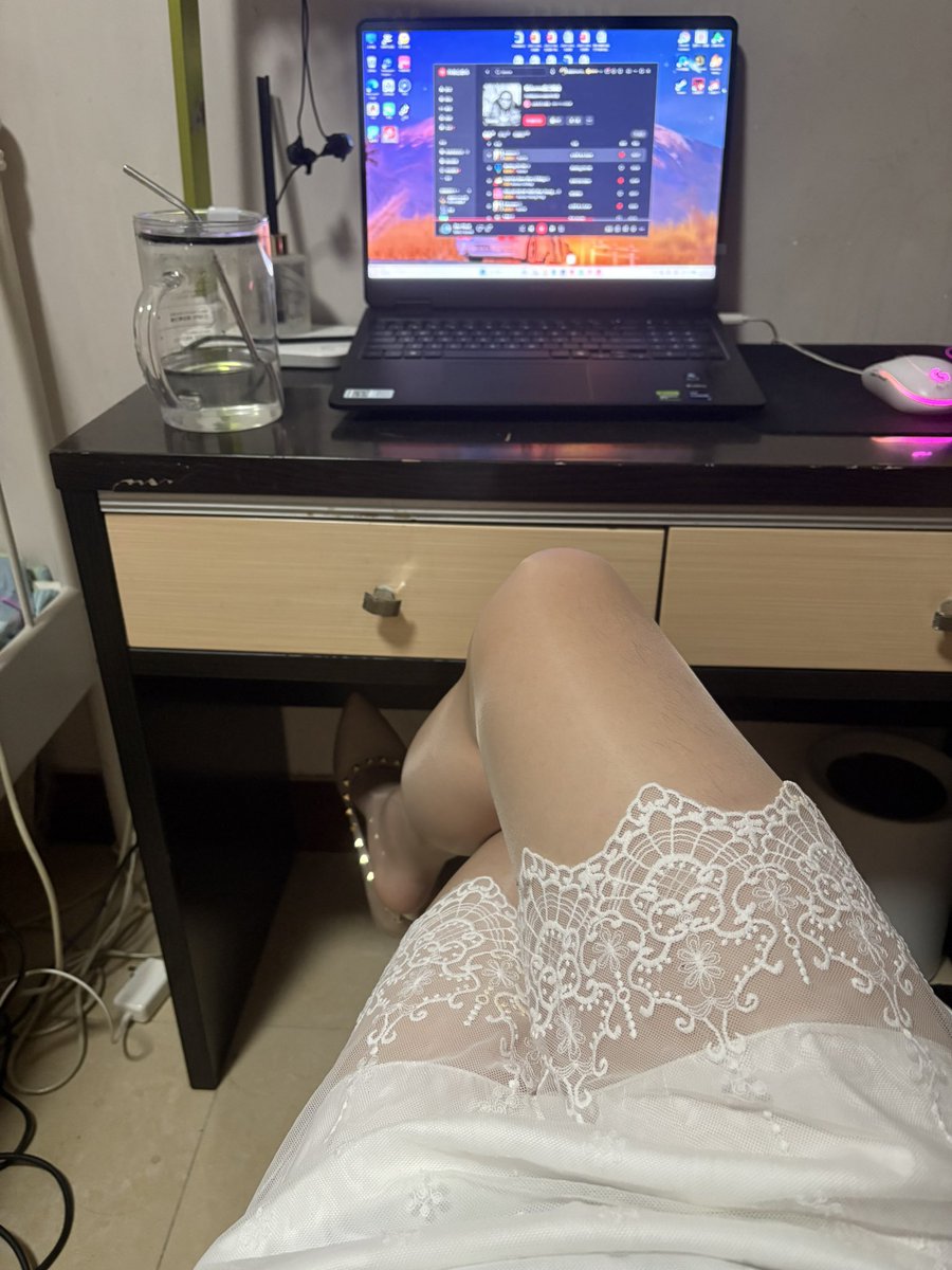 Lstephnn_4's tweet photo. 求求了加加 https://t.co/5Npk1cnCW6