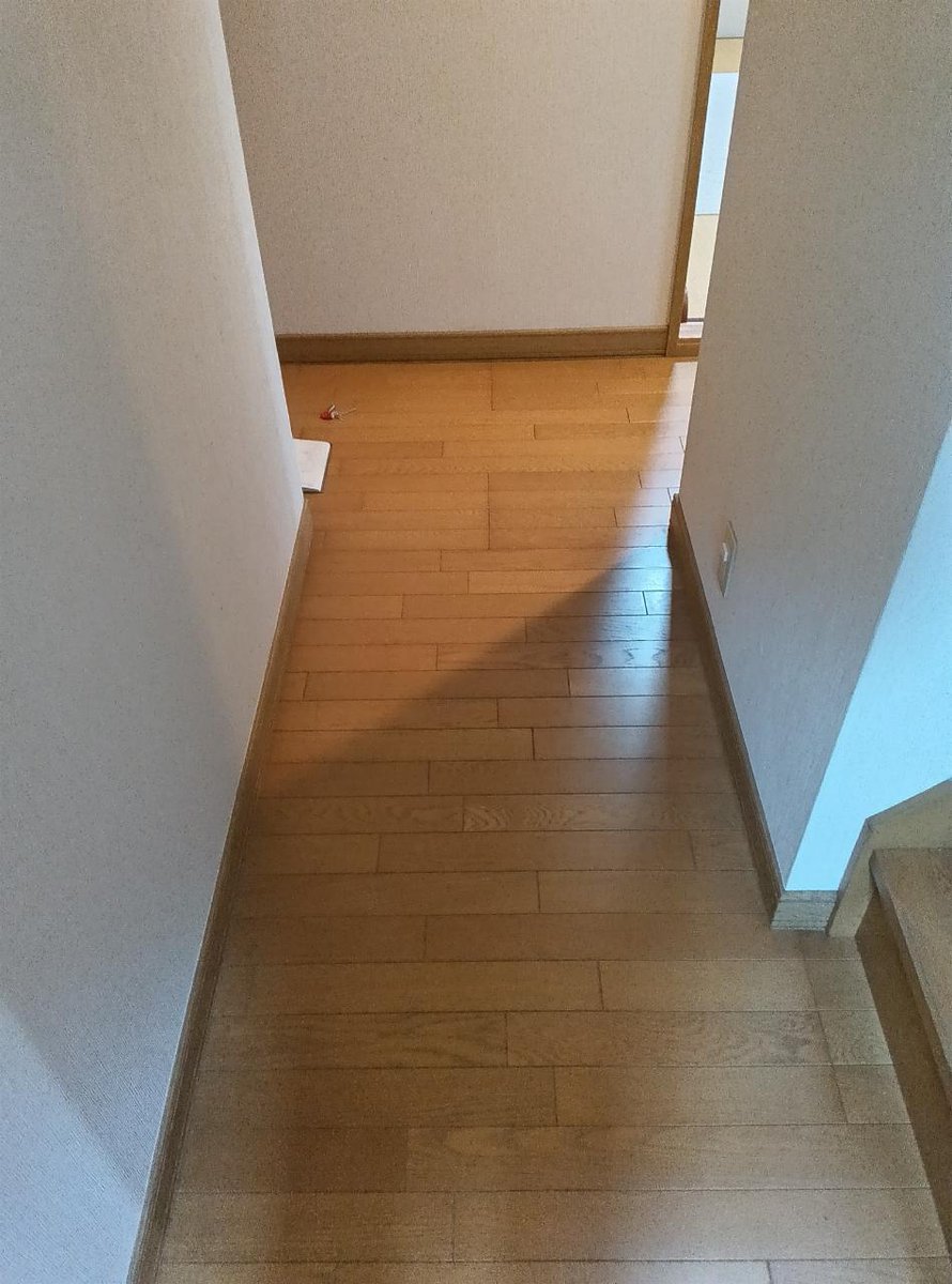 APShomes2841's tweet photo. 新規で室内ドアの取付をしました。工事は2日間になります。細かい修繕から大きなリフォームまでお任せください。 https://t.co/ERt0RtgVeo