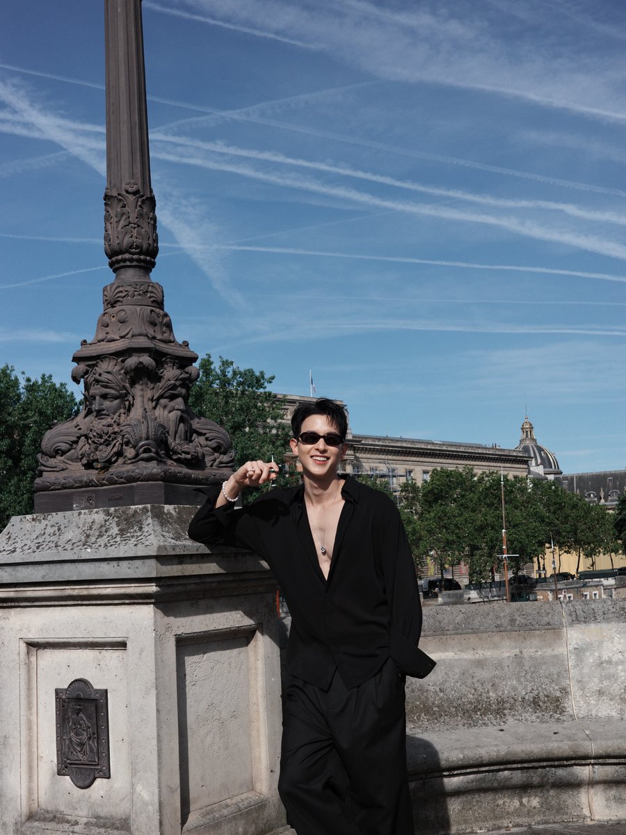 JamesJiFC's tweet photo. @Jirayu_jj Shooting day with MIKIMOTO

@Jirayu_jj
#official_mikimoto 
#siripu 
#pound_thanarit 
#txm__txy.k
#Mikimoto 
#jirayu_jj
#เจมส์จิรายุ 
Cr.@hollyhua https://t.co/VmU5H8yLdx