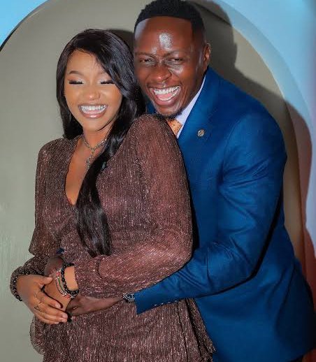 kijana_misa's tweet photo. There are rumors that Miss P might be pregnant with Oga Obinna's child. This speculation started after Obinna said, "I have a surprise for you guys on Tuesday." Miss P seemed reluctant for him to reveal anything, but he hinted at the surprise by saying, "I'm a father." Dappa Man immediately responded, "Congratulations."

Miss P stayed quiet for a moment before adding, "We'll surprise them. It's something good."
