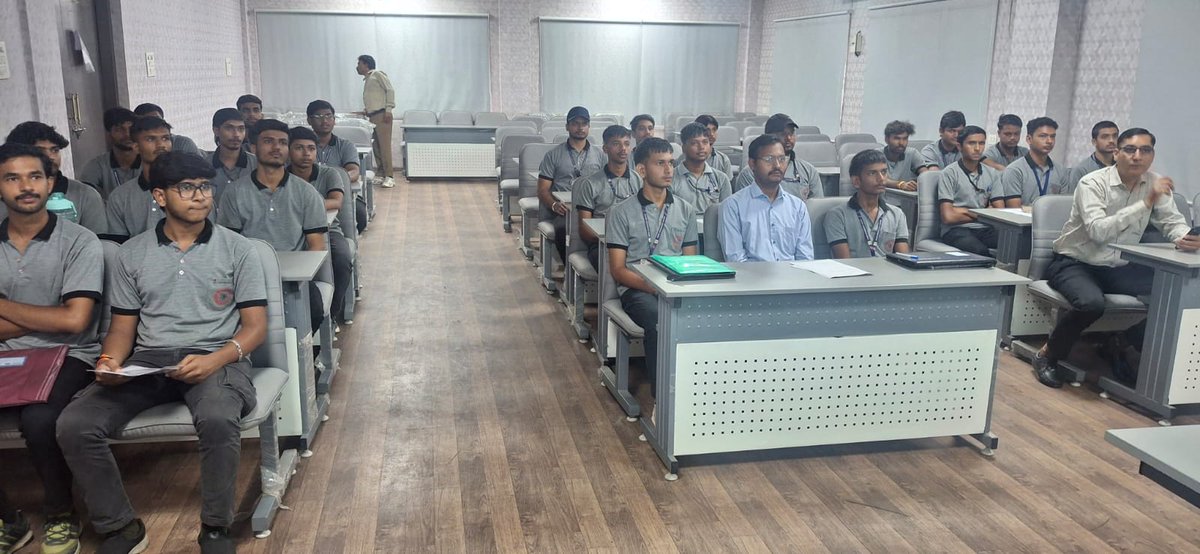 igtr_indore's tweet photo. Graziano Trasmissioni India Pvt Ltd., Noida
Organised campus placement driver for final year Advanced Diploma in Tool and Die Making https://t.co/wLqzZvknKu