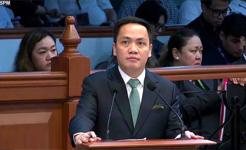 JobPablo's tweet photo. Atty. Virgil Ligutan of the prosecution team is a superstar! Brilliant, assertive, articulate, and composed. 

Kabahan na ang team Inday Lustay. 

Bravo! https://t.co/g9AvhgrOd9