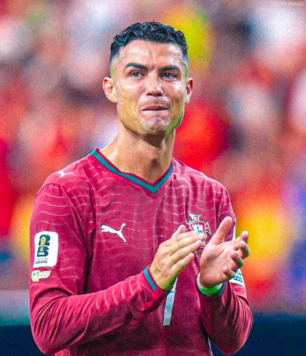 TimmyCona's tweet photo. Always and forever my GOAT 🐐 
Thank You Cristiano Aviero Dos Santos Ronaldo https://t.co/dVyiIlI0e6