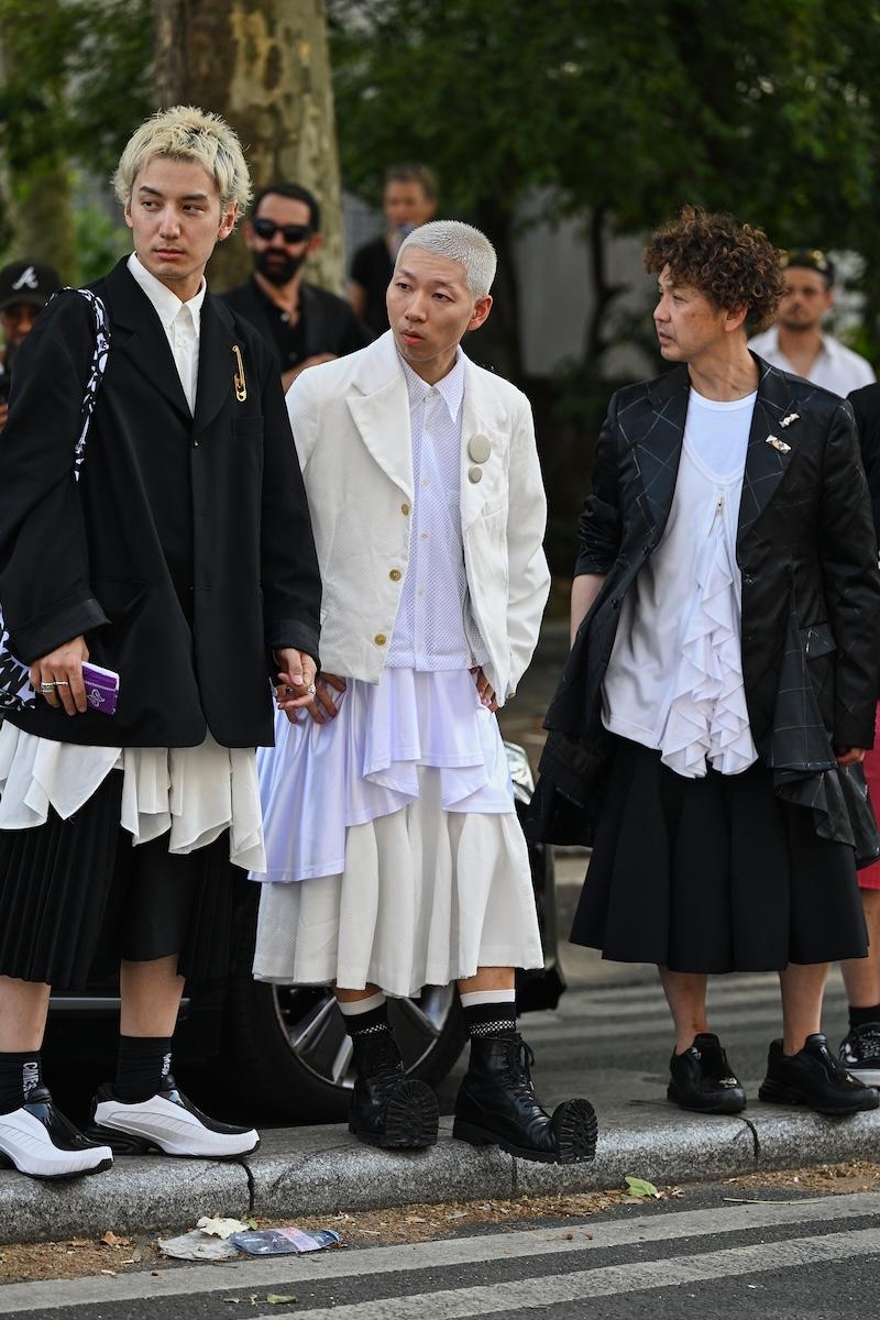 wwd_jp's tweet photo. 【スナップ】“ギャルソン”ラバーはブランド横断のミックススタイルが気分　個性派アイテムも自在に着こなして
https://t.co/4i6Axo8tLL https://t.co/tnHQdxdjhm