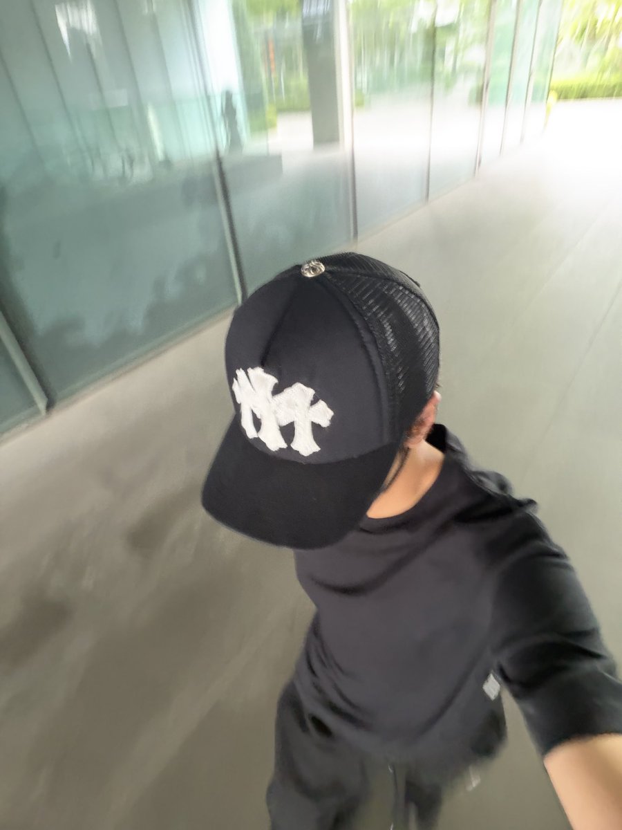 sunhaefs's tweet photo. lelaki kwangya sedang mencoba foto gaya mz 😭😭😭
gakuat lucu bgt haechan 😭😭😭😭🤣🤣🤣 https://t.co/7wa4vycHuC