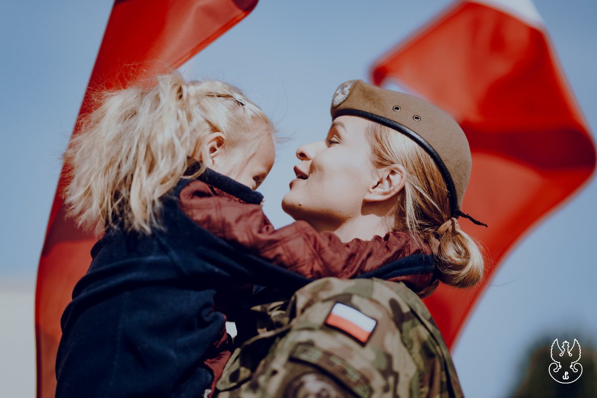 terytorialsi's tweet photo. 🇵🇱 Święto 5 Mazowieckiej Brygady Obrony Terytorialnej!

Za #5MBOT kolejny rok służby, szkoleń i działań na rzecz mieszkańców Mazowsza – od OGNISTEJ BURZY-26 po #wGotowości i „Wakacje z WOT”.

Zapraszamy do wspólnego świętowania! 🇵🇱

📍 Ciechanów – Dziedziniec Zamku Książąt Mazowieckich
🕛 12.07. godz. 12:00

Zawsze Gotowi, Zawsze Blisko!

#WOT #Terytorialsi #Święto #Ciechanów