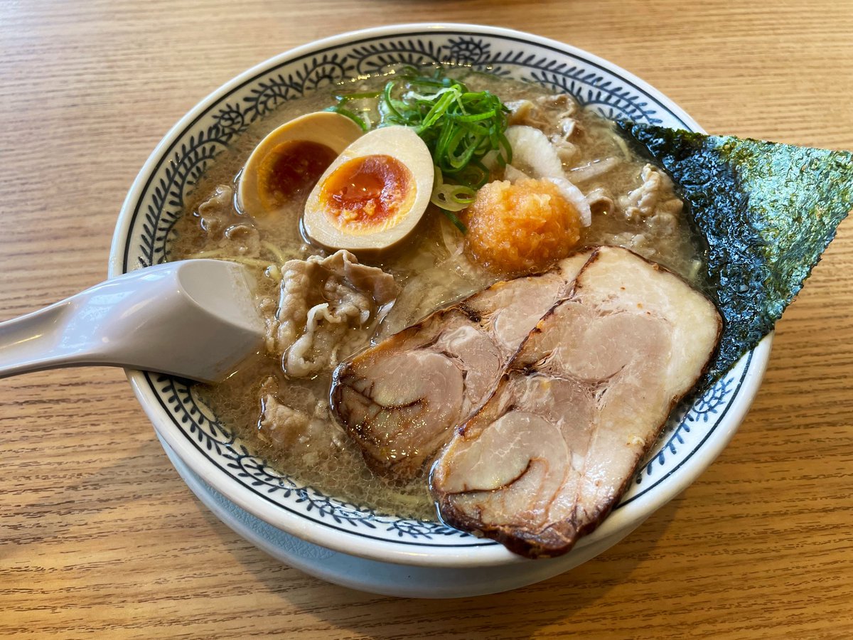 Sou_Morf's tweet photo. 健診後のドカ食いこそ至高 https://t.co/lx72jgvLmH