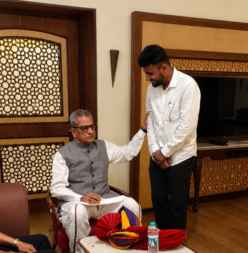 Ramesh4India's tweet photo. सिक्किम के महामहिम राज्यपाल आदरणीय श्री ओमप्रकाश माथुर जी से शिष्टाचार भेंट कर स्नेहिल आशीर्वाद प्राप्त किया।
Paid Courtesy call on His Excellency Honourable Governor of Sikkim Aadarniy Shri Om Prakash Mathur Ji.
@OmMathur_Raj https://t.co/dQTS6Wefw1
