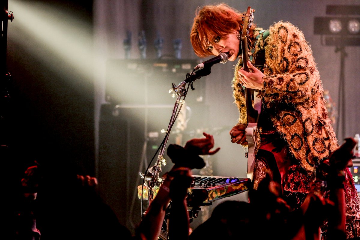 CHAQLA_offi's tweet photo. 🔥一般発売中🔥
CHAQLA. ONEMAN LIVE 超音波
【日程】2026年8月2日(日)
【会場】東京キネマ倶楽部
【時間】OPEN 16:45 / START 17:30
【チケット料金】
前売5,000円 / 当日券6,000円 (税込み)
スタンディング ※入場時ドリンク代別途必要　

🎫チケットご購入はこちらから
https://t.co/vyr5CQvPOv

▼公演詳細
https://t.co/7KsgC8ZKI3

Photo by スズキコウヘイ (@kouhey0622 )

#CHAQLA.  #超音波