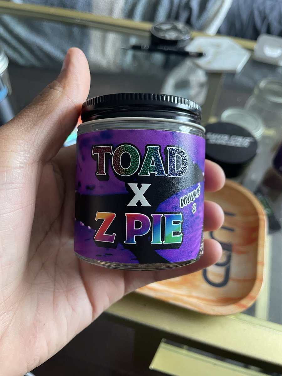 itsloreay's tweet photo. Toad x Z Pie 
🐸🥧
By Nature’s Flavor https://t.co/DIK8tt00mC