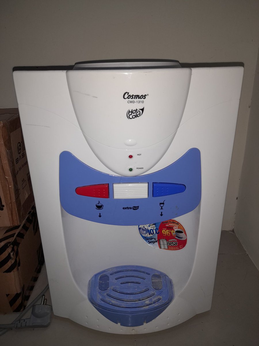 shimpryer's tweet photo. #wts dispenser pas ngekost, dom solo, 300k aja bisa nego tipis https://t.co/E5LgfLB9x1