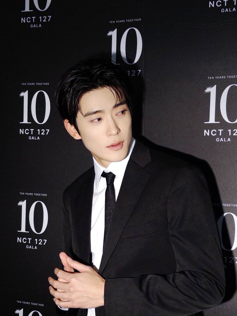 _nneocityy's tweet photo. 남돌 전성기는 23살, 남자는 30대부터라는 말이 있지…

2019년 23살                              2026년 30살 https://t.co/gY7IwdU0N7