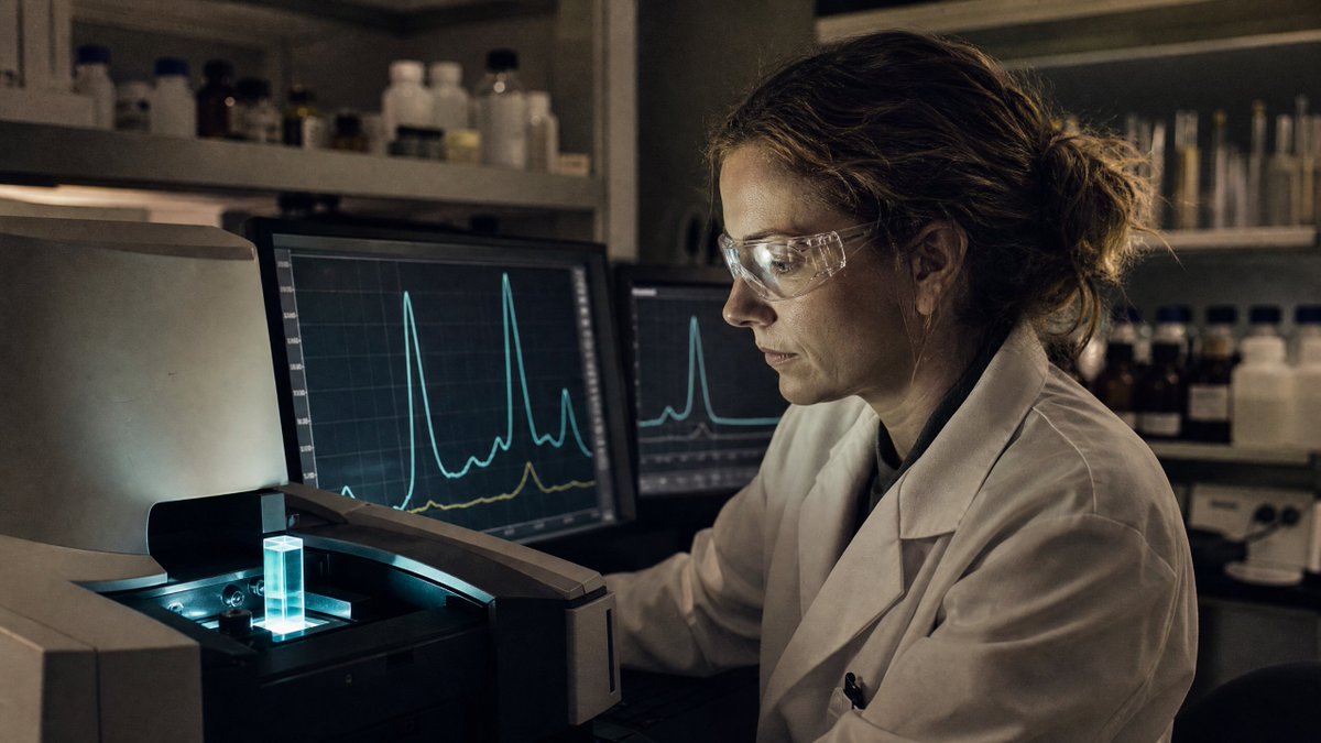 SpaceToday1's tweet photo. 🧪 Como a matéria inerte virou vida? 

Uma rede internacional de cientistas mapeou todas as técnicas usadas para investigar a origem da vida num guia único e aberto — do espectro de luz ao sequenciamento de DNA. 

A "Rosetta" dos métodos. 🔬🌌

POST NOVO NO SPACE TODAY!!!

As ferramentas para decifrar a origem da vida - https://t.co/rJc1DBdOTz

#OrigemDaVida #Astrobiologia #Ciência #OriginOfLife #Astrobiology