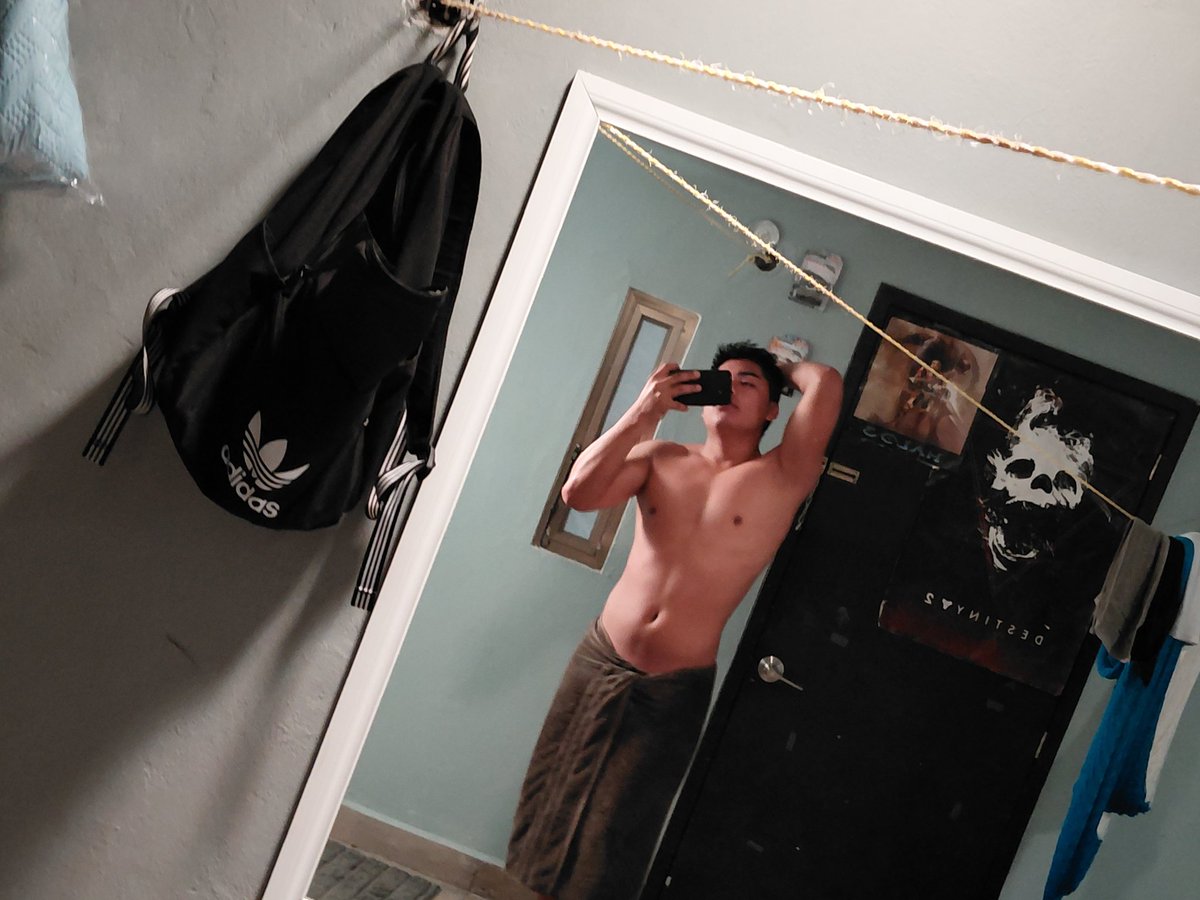 JimmyMarti40272's tweet photo. Necesito acompañante para domri 😈😈 https://t.co/HoSuiwpNYz