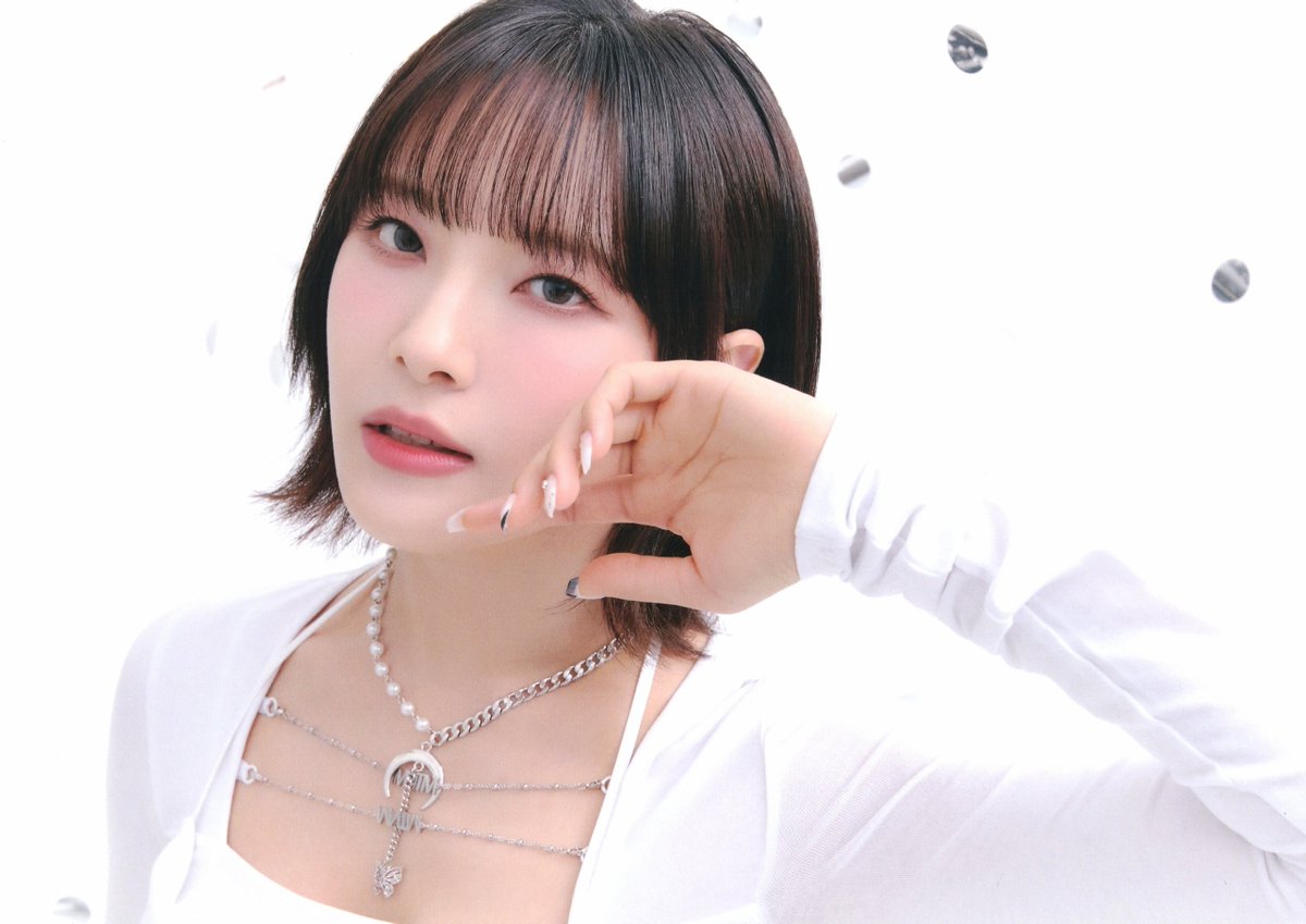 CardcaptorRene's tweet photo. Your B, I'm B (Belllie've You)
withmuu mini poster set

#빌리 #문수아
#Billlie #MOONSUA https://t.co/5wNELHBn3F