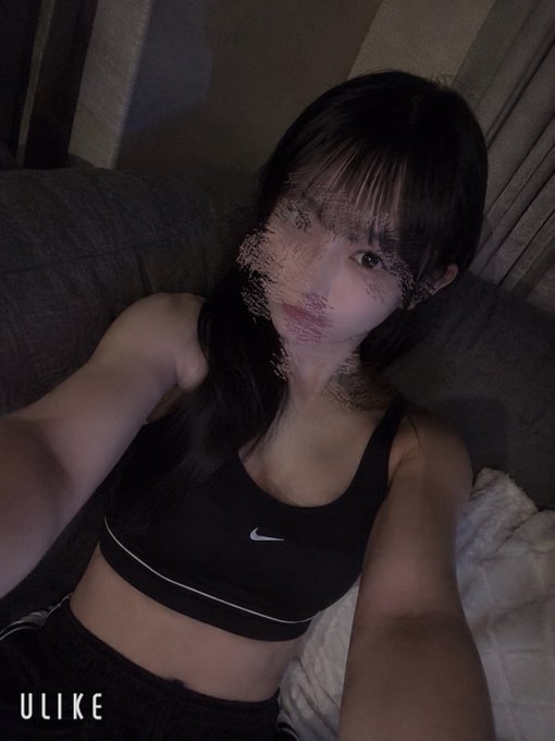 mdeezy0924's tweet photo. きんとれハマってる
＃自撮り界隈 https://t.co/72A3czolVl