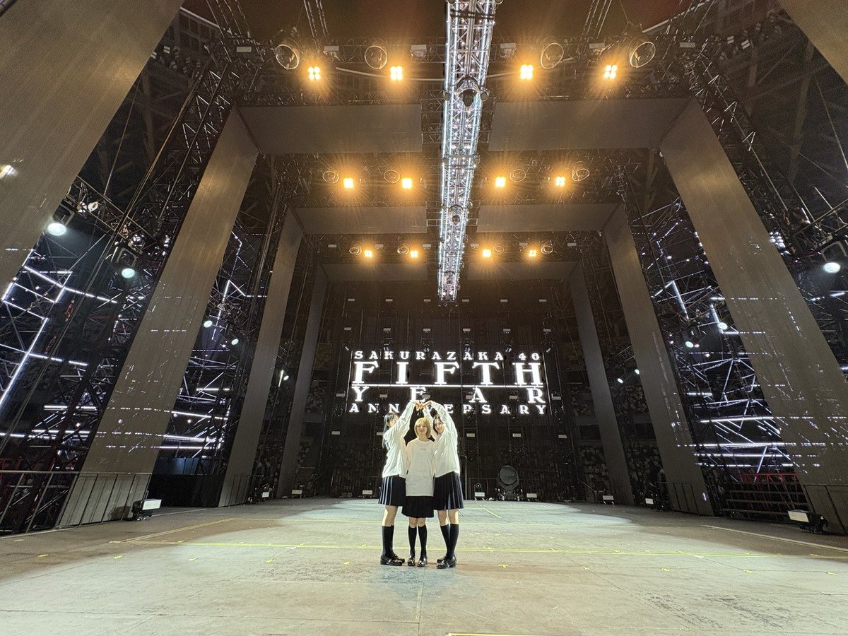 Jiyorin___'s tweet photo. 🤏🏻
#miublog https://t.co/uOUv4LgsCJ
