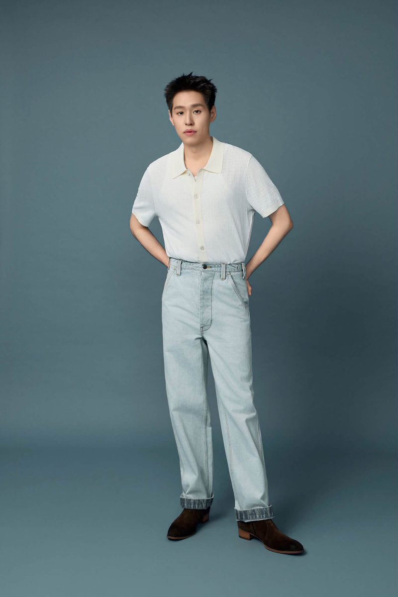 kkhunlu's tweet photo. ท่านหล่อมากก https://t.co/qwmB5MBDF0