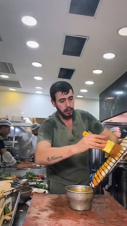 kaaozz_'s tweet photo. Nasıl uzaktı, klimanın altında bile şu şekildik https://t.co/xWyVMQgDzI
