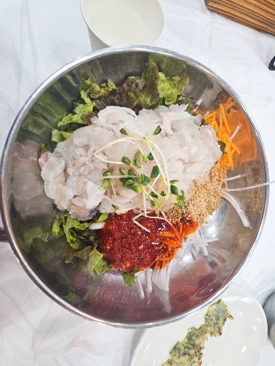 pray4silver's tweet photo. 맛점 하세요옷!!!!!!!!! https://t.co/VjAPETcMeY