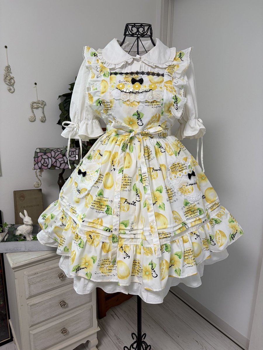 🍋レモン柄フリルエプロン🍋完成✨ こちらはハンドバッグとリスト
