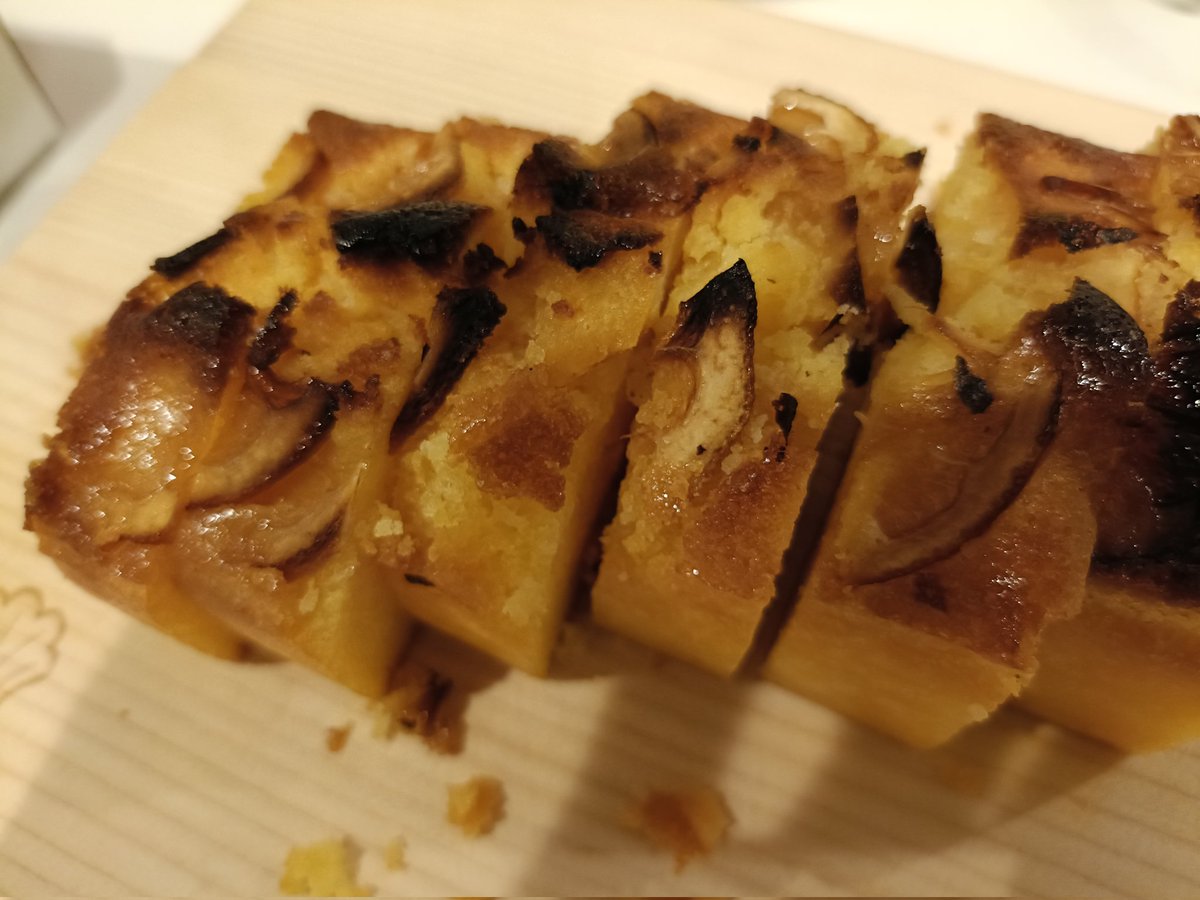 kogomian's tweet photo. 夜のおすすめです
鯛かぶとあら炊き、こってりが最高！
夏にサッパリなレモンのパウンドケーキもご用意してます☺
#金時草
#鯛かぶと　#あら炊き
#パウンドケーキ
#練馬居酒屋　
#桜台居酒屋　
#練馬ランチ　#桜台ランチ
#営業予定日 https://t.co/uJBcCguEeT