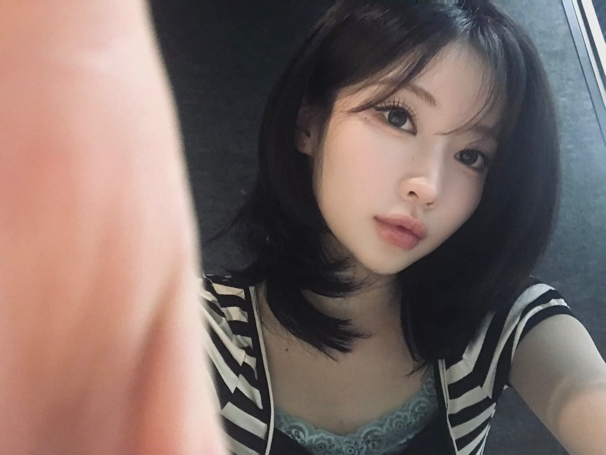 BaemonUpdatesES's tweet photo. Asa WEVERSE update 💕 #babymonster #Baemon #Asa #AsaBaemon #asababymonster #asabaemon #EnamiAsa #아사 #베이비몬스터 https://t.co/FjVQCTZFGc