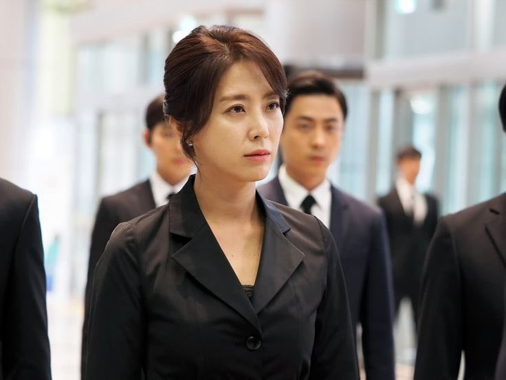 aathenaxoxo's tweet photo. Choi Yoojin from The K2 😌 https://t.co/3jhToBmJ8E