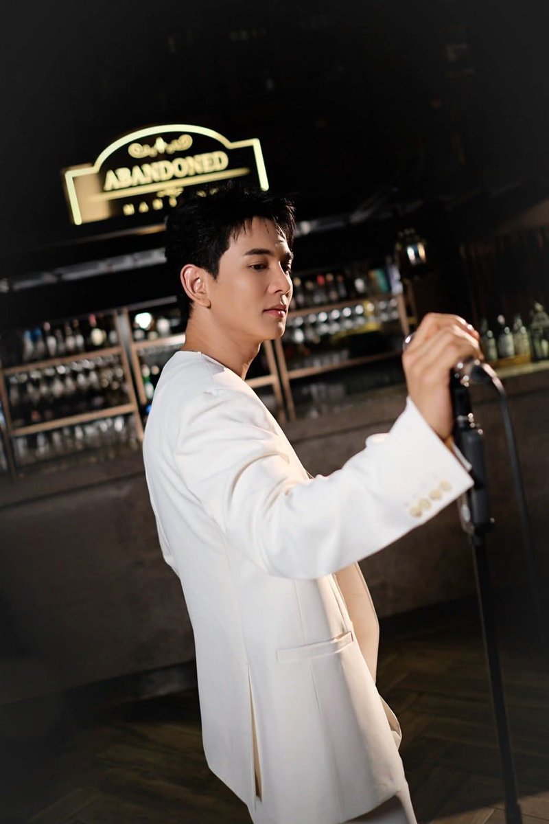 sweetgunnp's tweet photo. หล่อสะอาดตามาเลยยย 😍🩵

Cr.pic. Gun Napat 

#GUNNAPAT 
#กันนภัทร https://t.co/DcPvQmfaqK