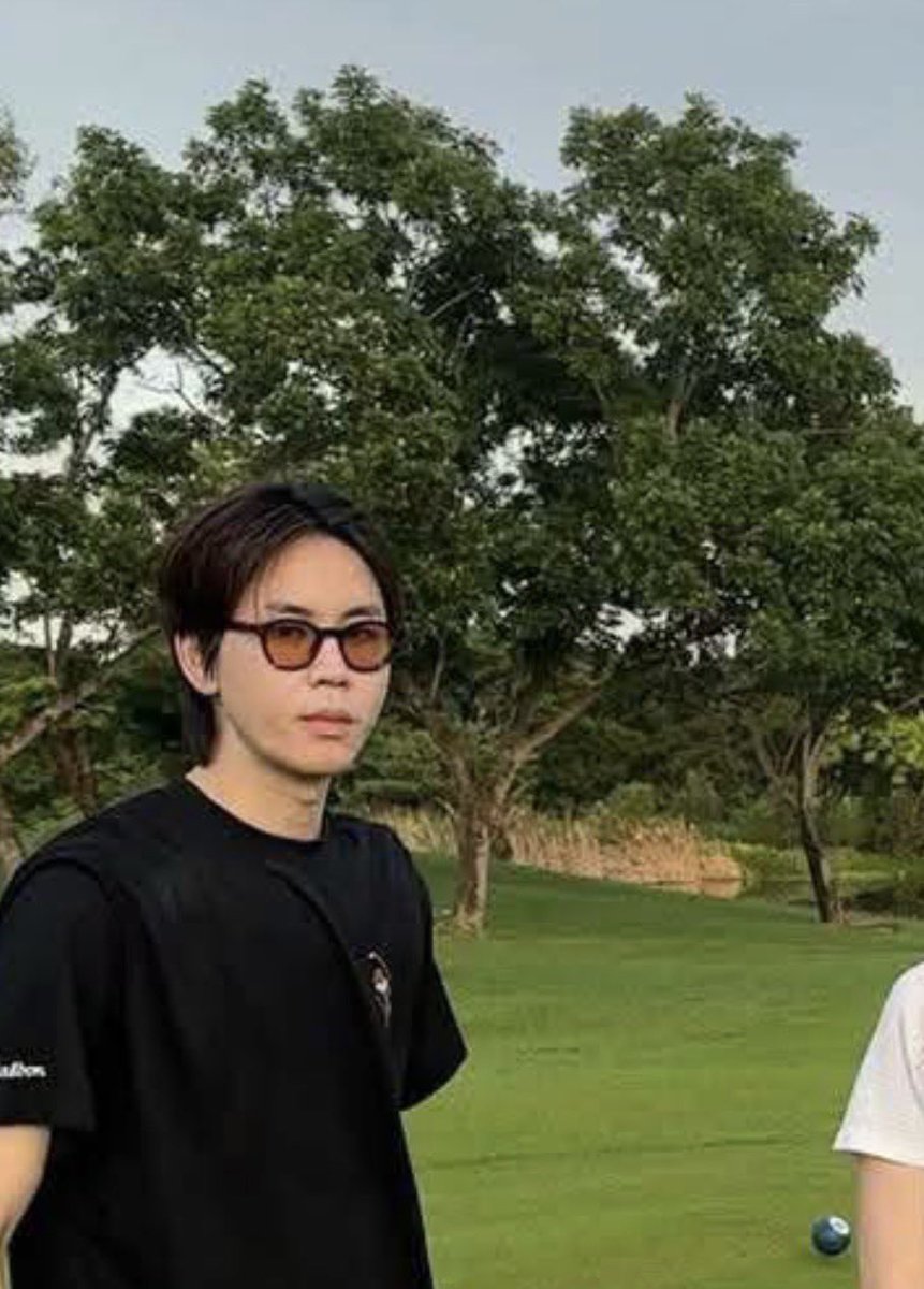Cnkduffy's tweet photo. ครอบครัวชวลิตรุจิวงษ์หน้าตาดีกันยกบัานไล่ตั้งแต่พี่ชายน้องสาว 🤭🤭#prem_space https://t.co/GzFPjLEIgL