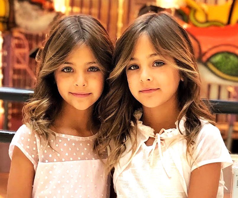 nicolegrant820's tweet photo. Happy 16th Birthday Ava Clements & Leah Rose Clements🎂🎈 #happybirthday #avaclements #leahroseclements #16thbirthday #sweetsixteen https://t.co/QafB0OBe2k