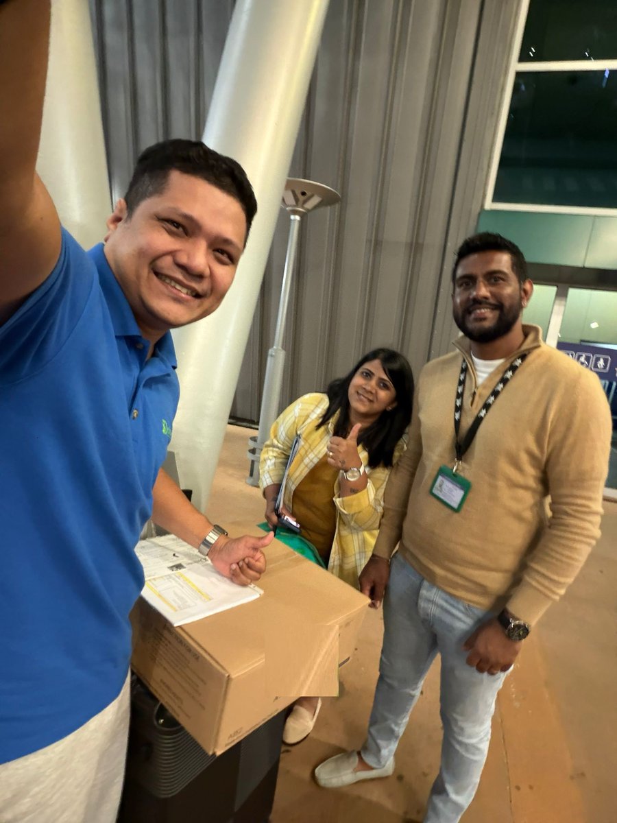 Declarators_'s tweet photo. ✈️🌍 Another Critical Handcarry Mission Successfully Completed — Declarators Delivers Again! 🌍✈️

The demand for urgent handcarry solutions continues to grow, and Declarators Pte Ltd is always ready when every minute counts.

#OnBoardCourier #Logistics #Handcarry #Timecritical https://t.co/pC6UXRDRMe