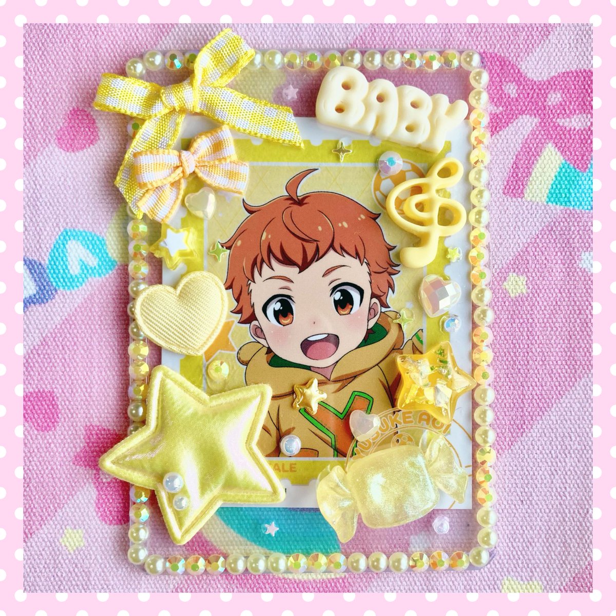 tama_deco's tweet photo. .⋆𝜗𝜚 ┈┈┈ ⋯ ┈┈┈ 𝜗𝜚 ┈┈┈ ⋯ ┈┈┈𝜗𝜚.⋆

💛🌟ハッピーなときめきイエロー🌼🐣

リメショ悠介くんに試着してもらってます⚽️

🎀#硬質ケースデコ
🎀#蒼井悠介BD2026 
せっかくなのでタグ失礼します(⋆ᴗ͈ˬᴗ͈)”
お誕生日おめでとうございます💛🎂 https://t.co/5EXIPYC0bB