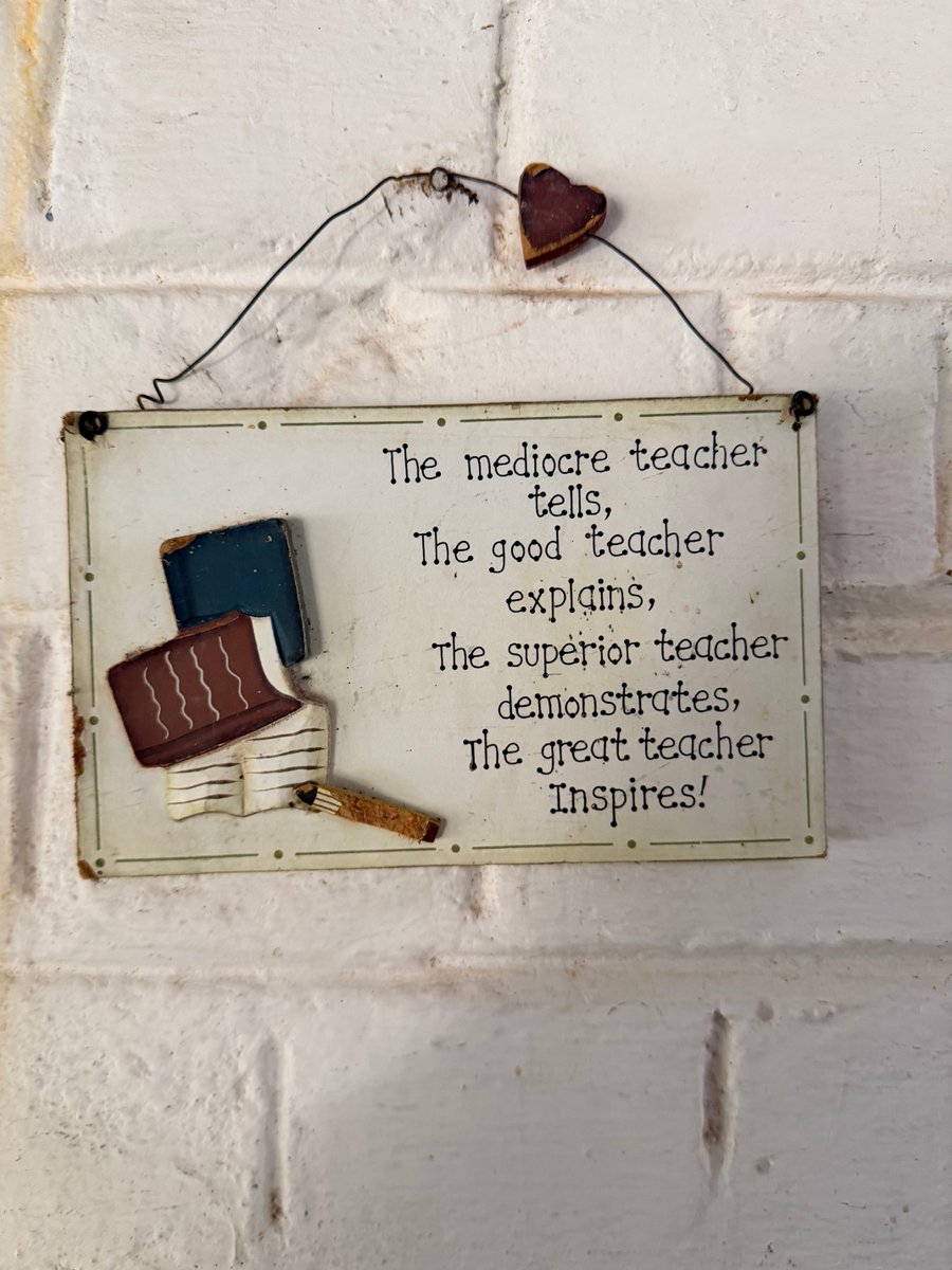 sanjayjavin's tweet photo. a wall message at isha home school,sadguru ashram @ coimbatore. https://t.co/nNtpwbRrhZ