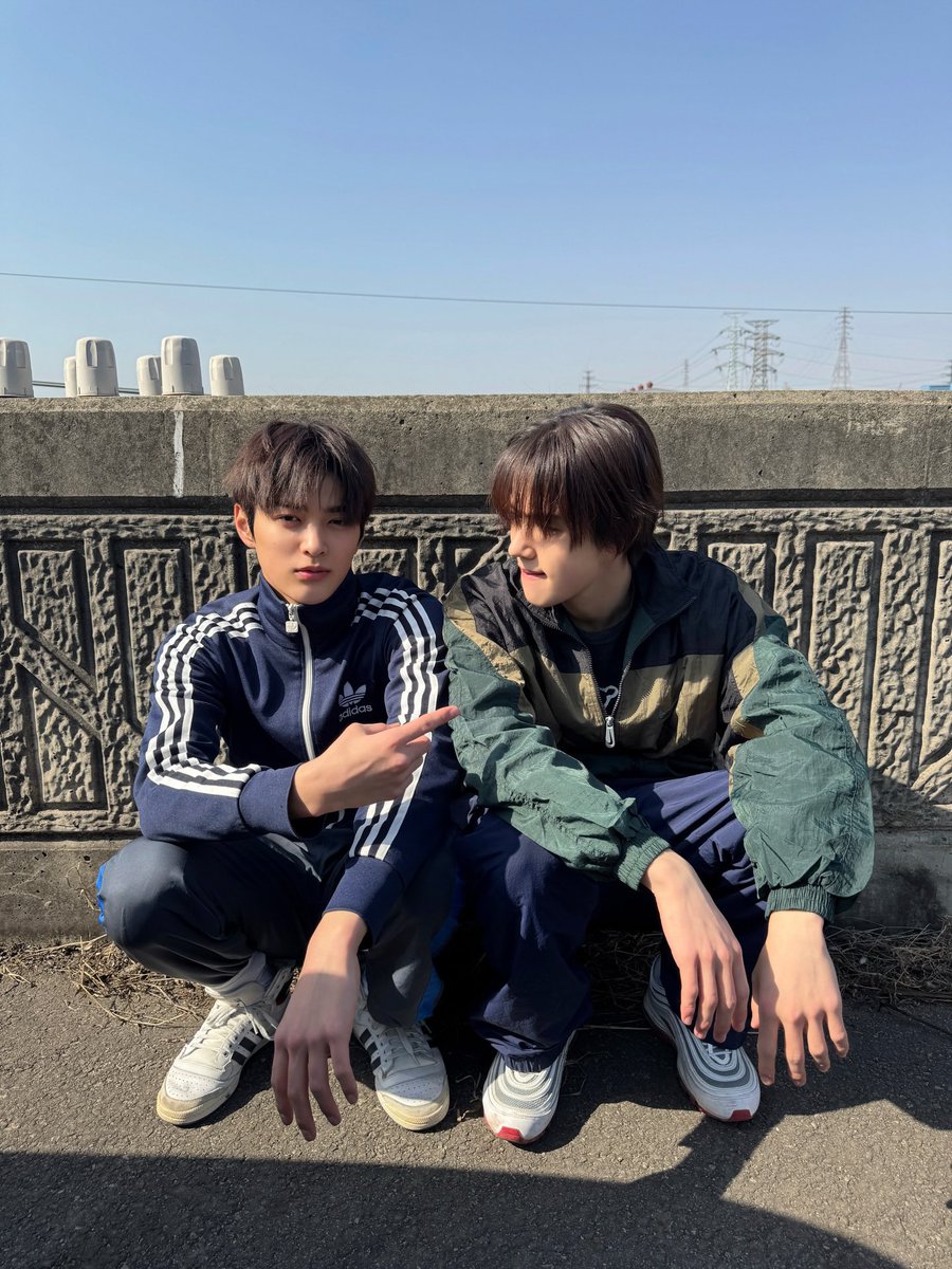 214v113's tweet photo. 나진짜09년생사랑법너무좋음.. https://t.co/YrVF1K3VeZ