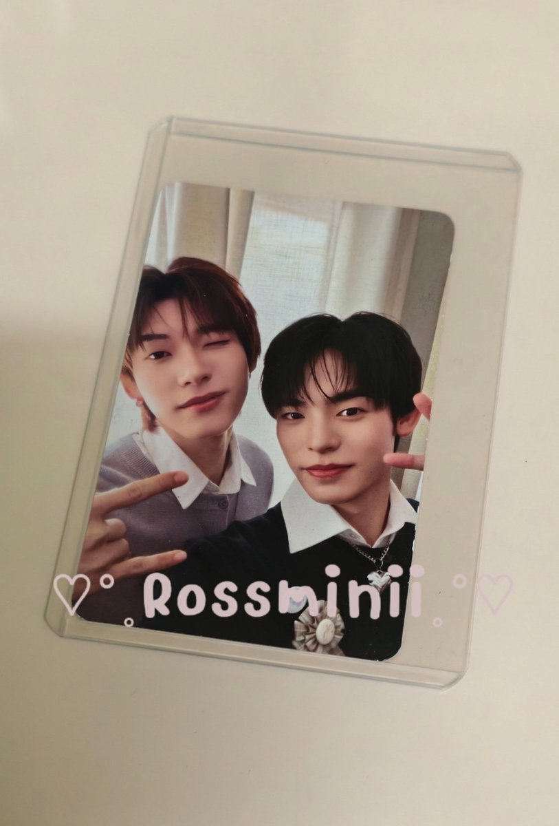 rossminii's tweet photo. ✨เนื่องจากเราไม่ได้โซนที่ต้อง 
แต่เราได้บัตร 35 มา 
เราขอเป็นแจกการ์ดน้องแทนนะคะ

รีได้เลยยย🔄
#DuangGoRoundConcert
#DuangWithYouSeries https://t.co/Dan8OksoEl