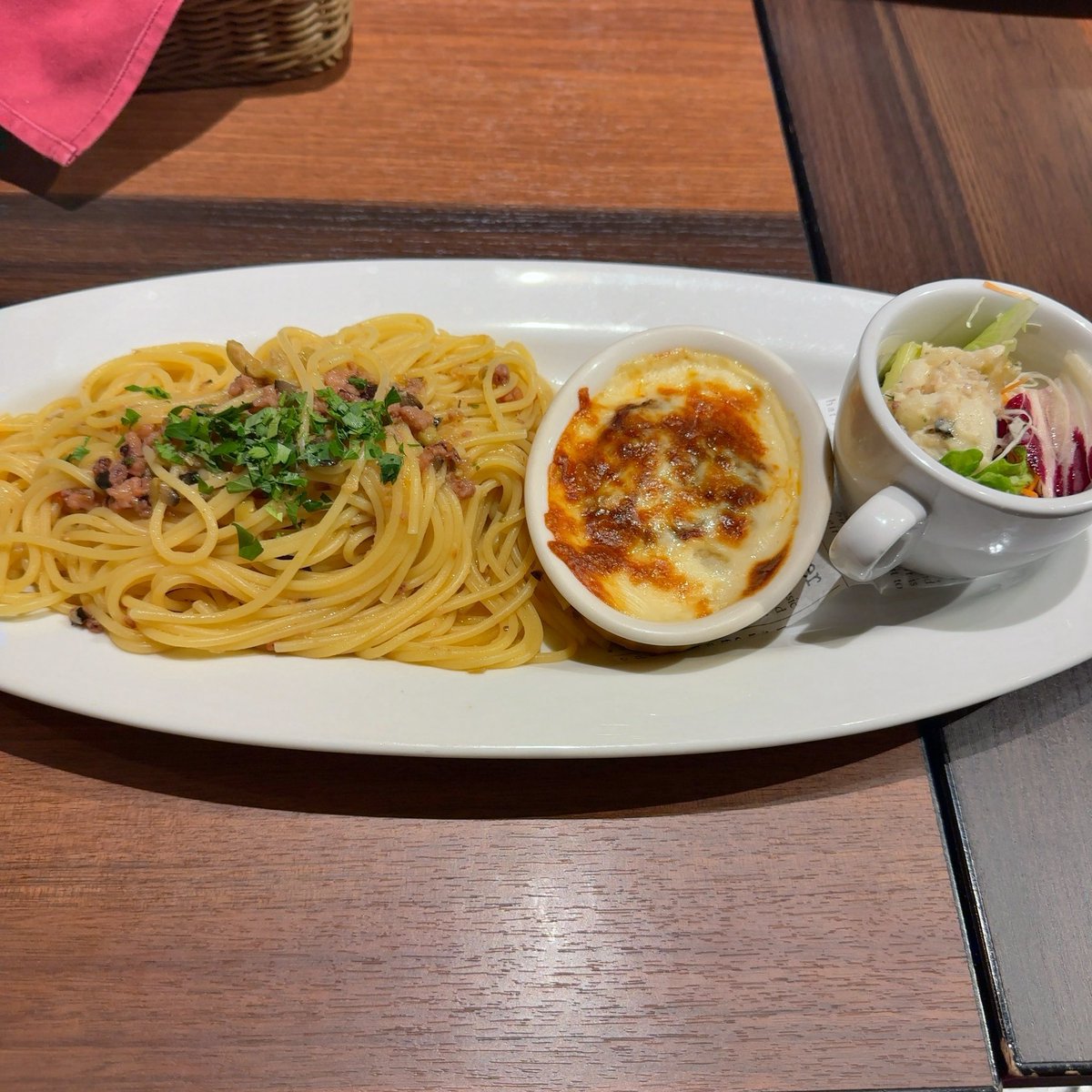 xbeeing's tweet photo. お昼ご飯食べたー https://t.co/cA02jofiWP