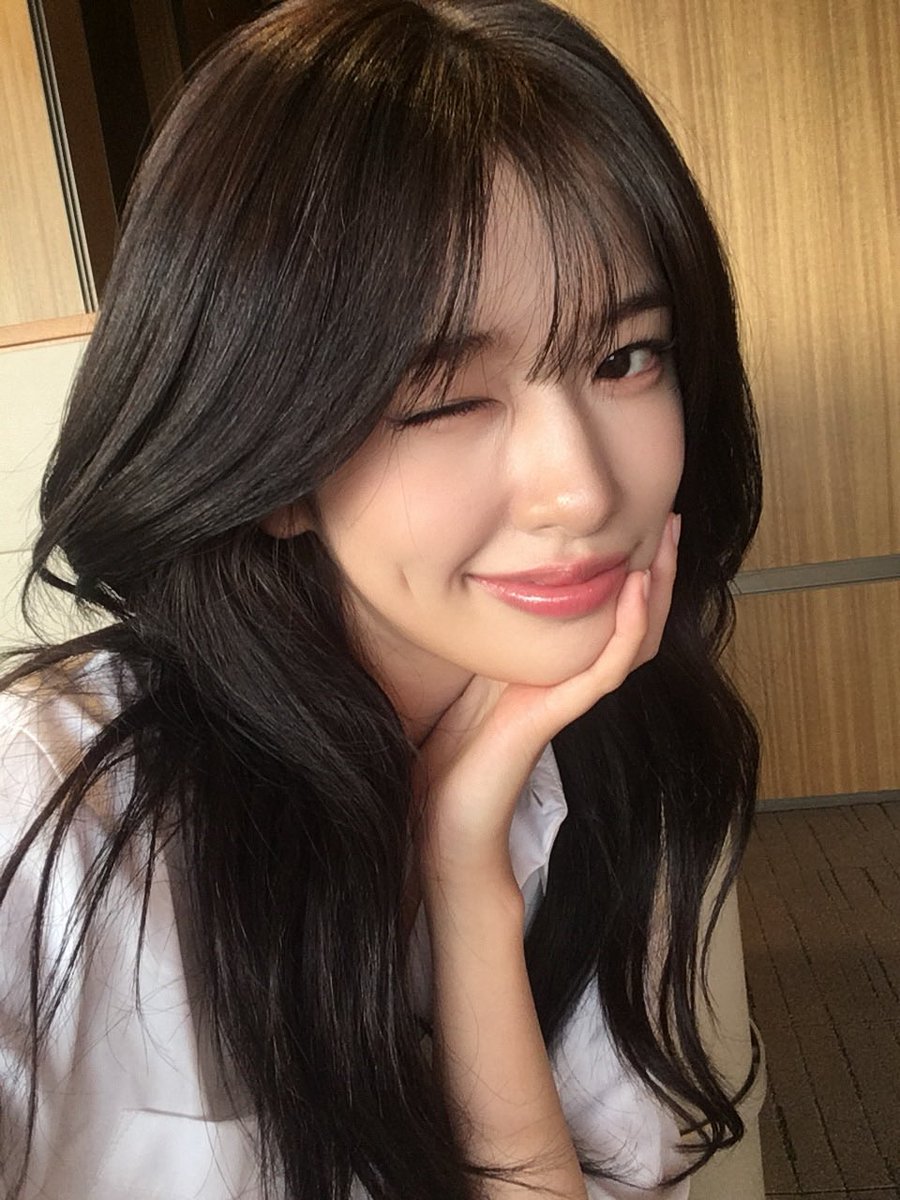 AnYouthJin's tweet photo. 어두운갈발님의 최근행보말안되셔서 파벌바꿨을게 https://t.co/Owm6l9aqBo
