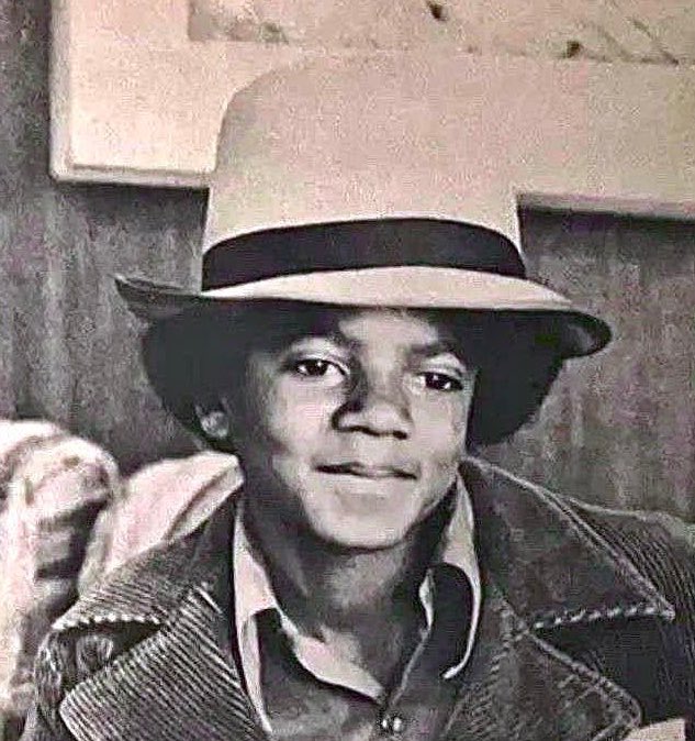 MjjDaily777's tweet photo. https://t.co/wVgzxJx9Bo